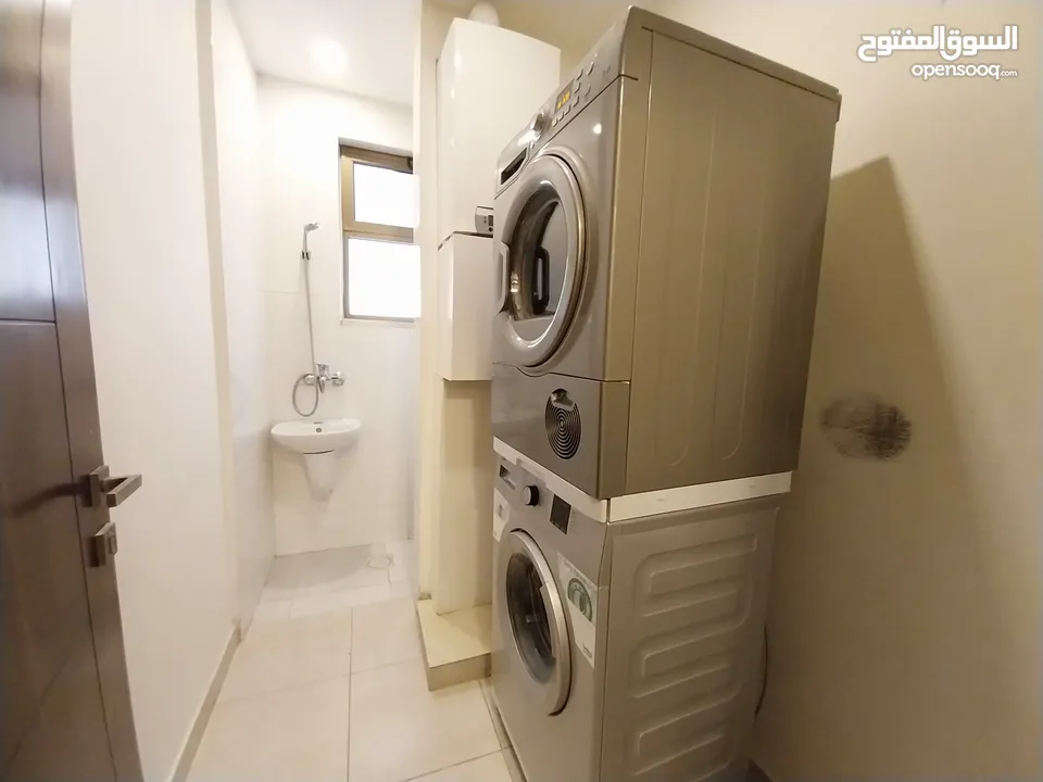 شقة غير مفروشة للإيجار 200م2 ( Property 18960 )-175072801