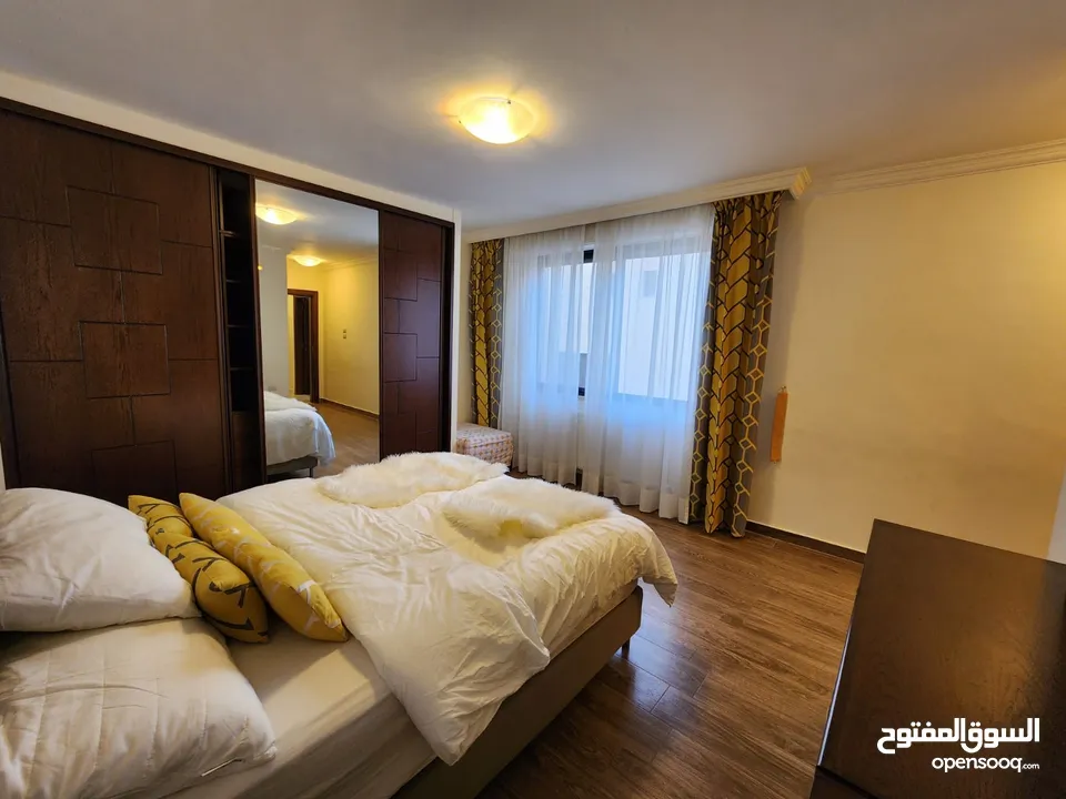 شقة مفروشة في دير غبار للإيجار ref : 14234