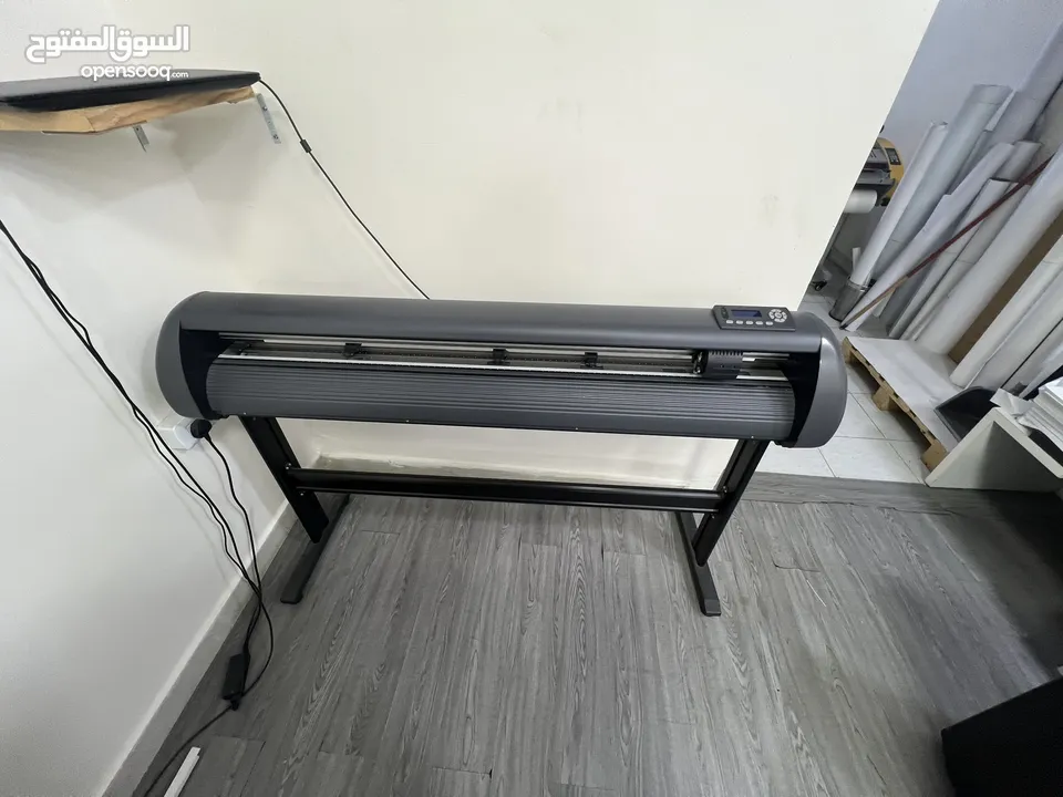 مقص رول فينيل print & Cut