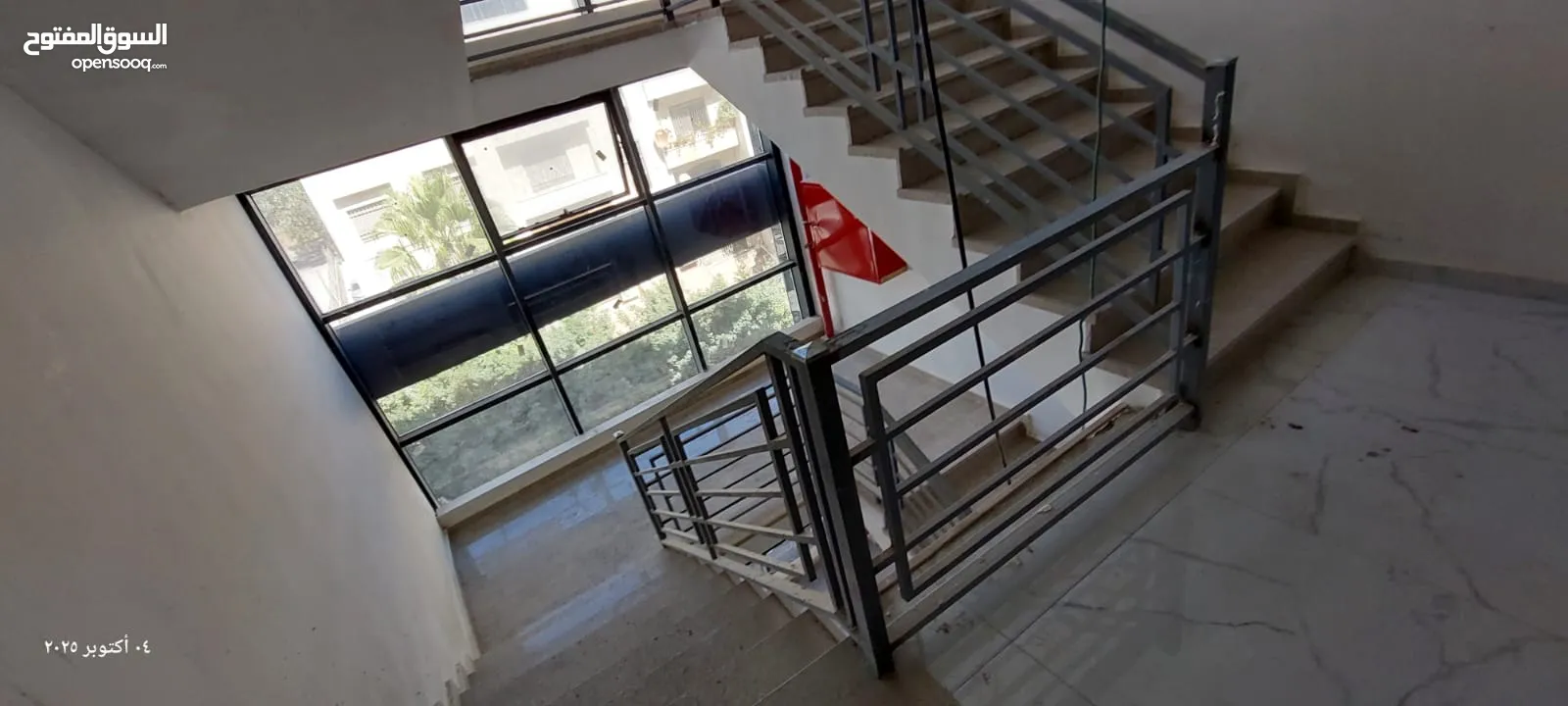 مكتب لقطه في الماصيون