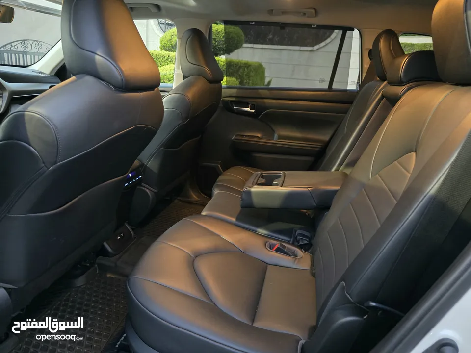 تويوتا هايلاندر 2020 هايبرد فحص كامل XLE فل كامل مع فتحه جمرك جديد بحالة الوكاله بسعر مغري