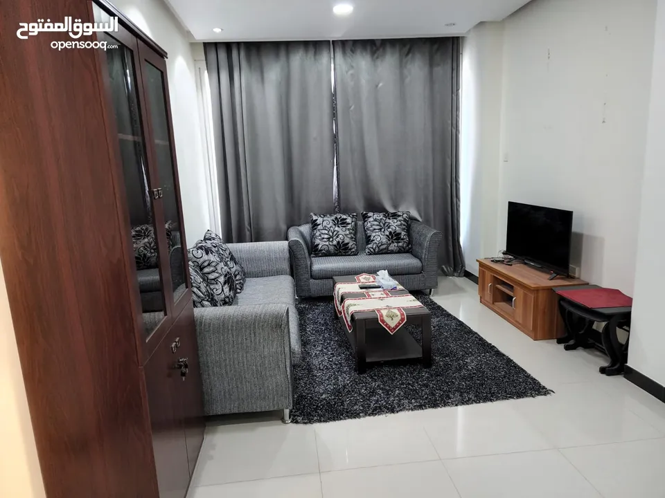 شقة مفروشة للإيجار في البسيتين , Fully Furnished apartment for rent in Busaiteen