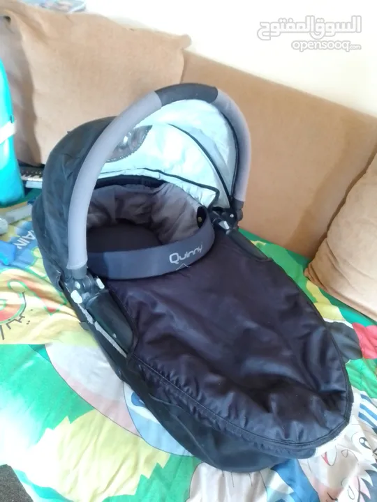 Quinny stroller and carrycot for sale,