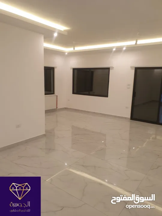 شقة شبه أرضية فخمه ومميزة لم تسكن لقطه وبسعر مغري جداا يا بلاش عرض خاص ع اخر شقة ضاحية الرشيد