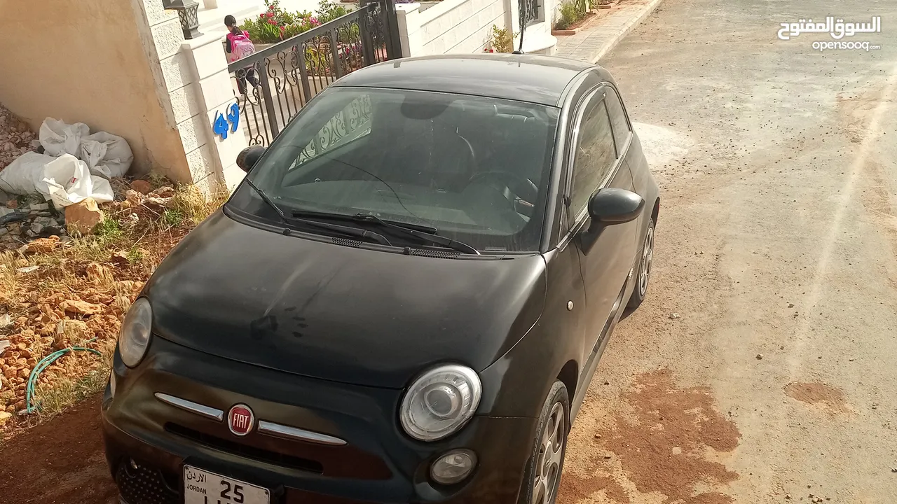 فيات 500e موديل 2015 كهرباء للبيع.     بسعر لقطه