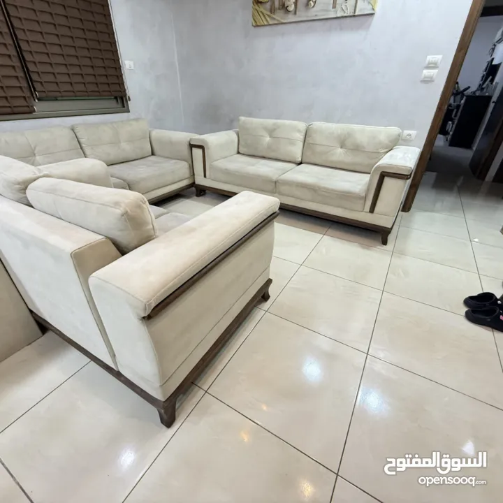 طقم كنب 8 مقاعد وغاز 90 سم وجلاية وغسالة