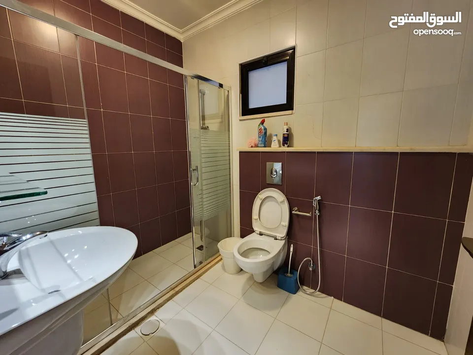 شقة مفروشة في دير غبار للإيجار ref : 14234