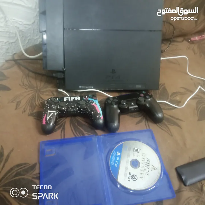 بلايستيشن 4 للبيع بحاله ممتازه جدا