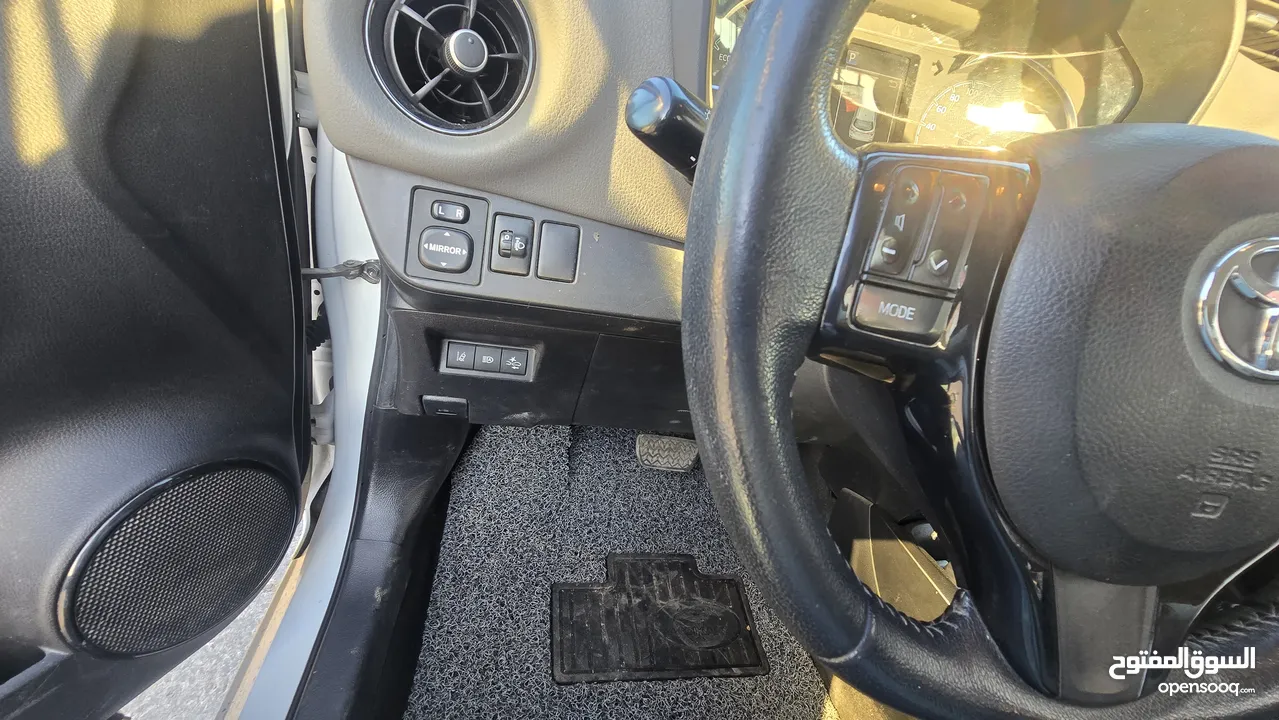 تويوتا يارس هايبرد  Toyota yaris hybrid