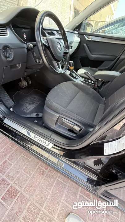 سكودا اوكتافيا ستيشن كاملة الاضافة