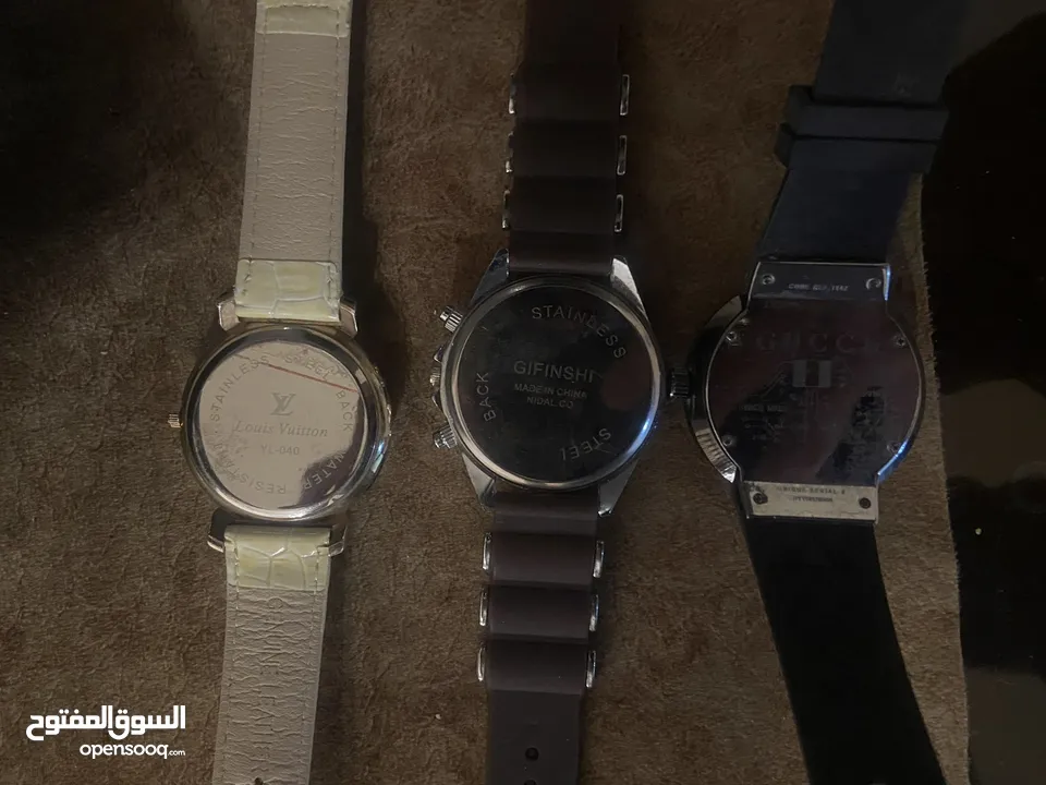 ساعات للبيع