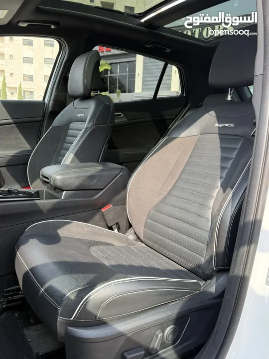 كيا سبورتاج GT Line ترخيص 2022 محرك 1600 هايبرد  جير أوتوماتيك 240 حصان