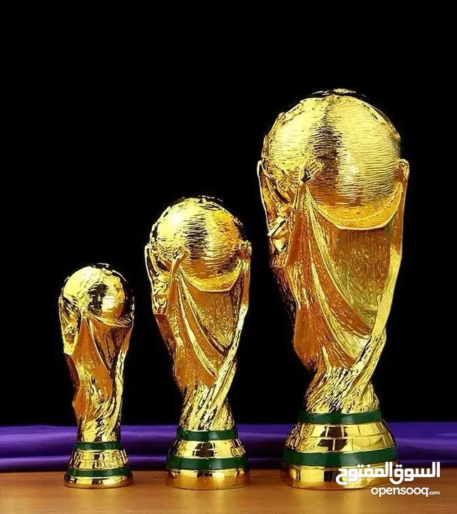 كأس العالم لكرة القدم ب3 مقاسات ثقيل جوده عاليه شكل مميز وفخم