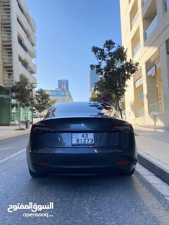 Tesla model 3 standard plus 2020