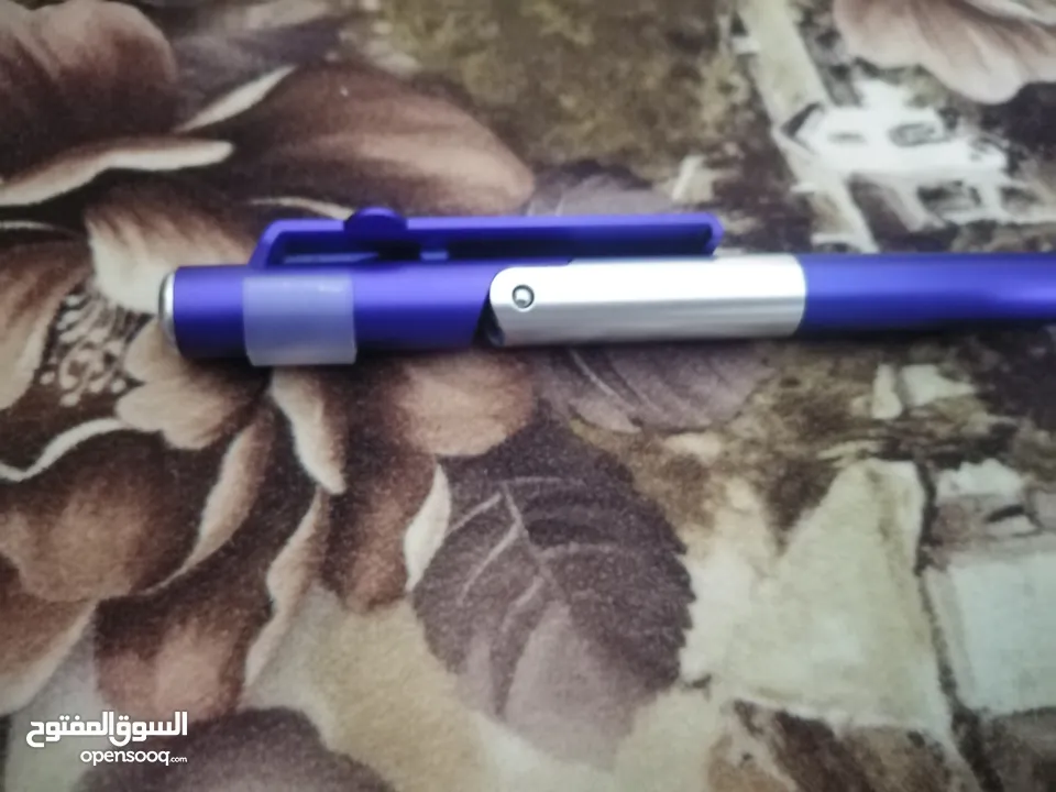 متفرقات و نثريات و إكسسوارات جديدة بحال الوكالة للبيع