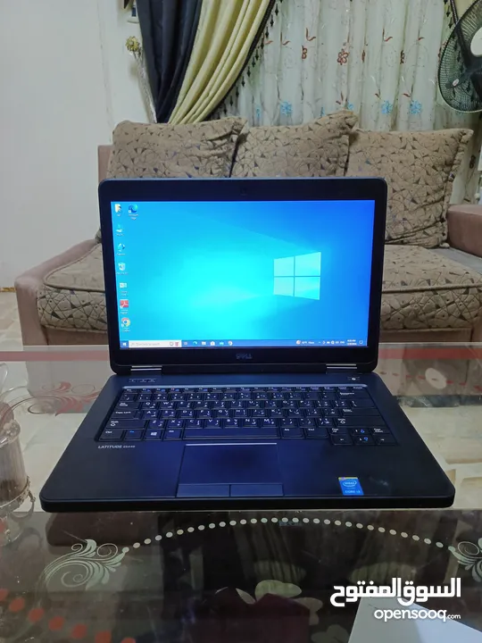 DELL LATITUDE