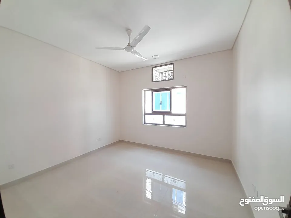 For Rent: Cozy 2-Bedroom Apartment for Families in Tubli, Manama + Shops Available!