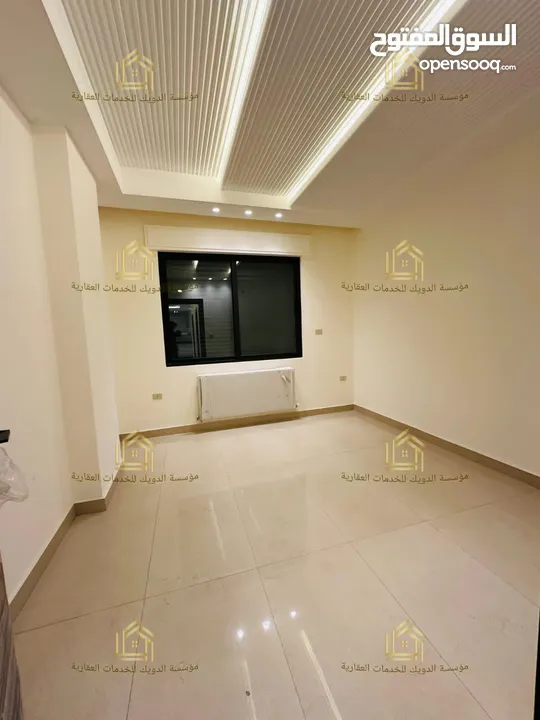 شقة فاخرة - لم تسكن - تشطيبات سوبر ديلوكس - 4نوم 2ماستر - 216م - بإطلالــــه مميزة