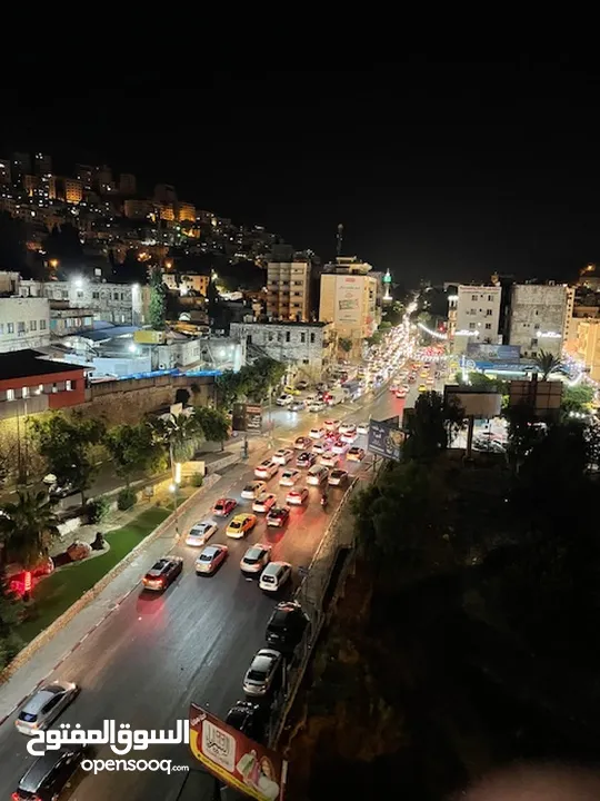 مكتب للبيع موقع مميز جدا  برج الساعة