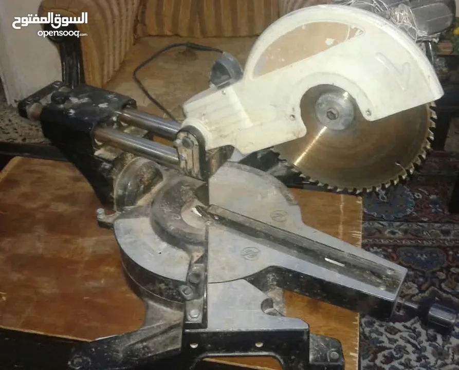 عدة نجارة للبيع