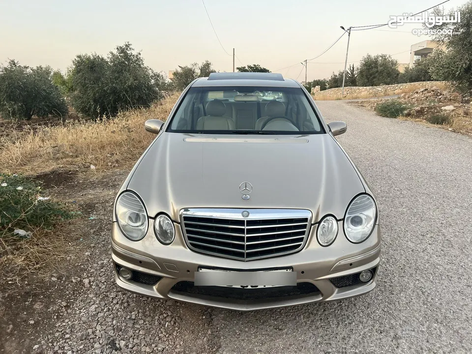 مرسيدس E200 موديل 2003 للبيع