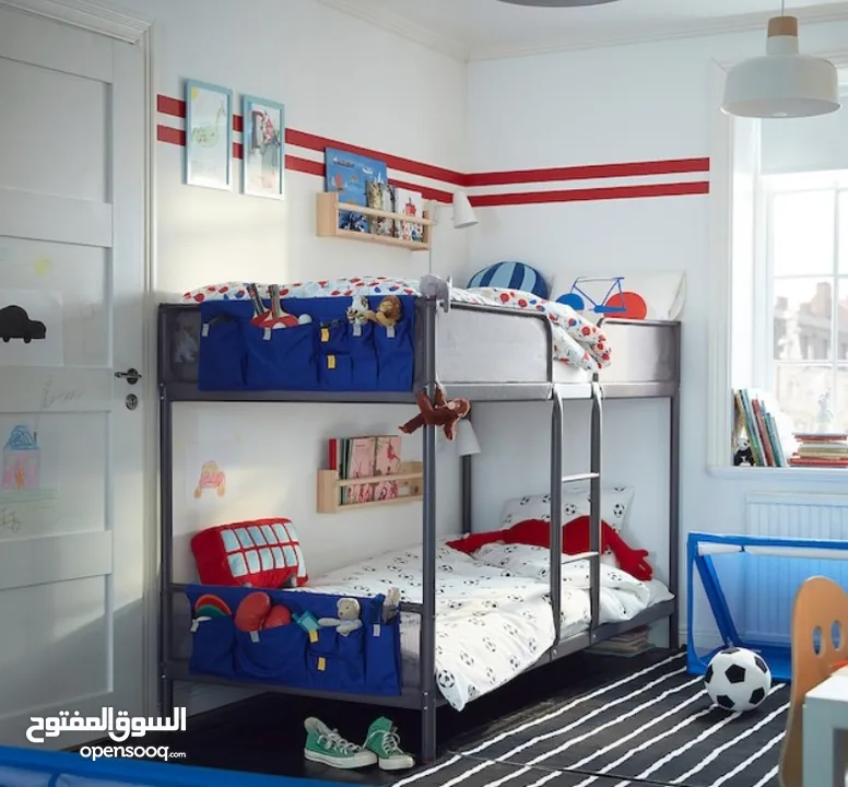 سرير بطابقين من شركة IKEA للبيع