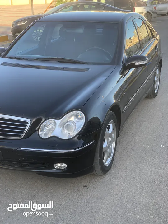 لبيع سيارات السويسرية مرسيدس c320البيع صك او كاش