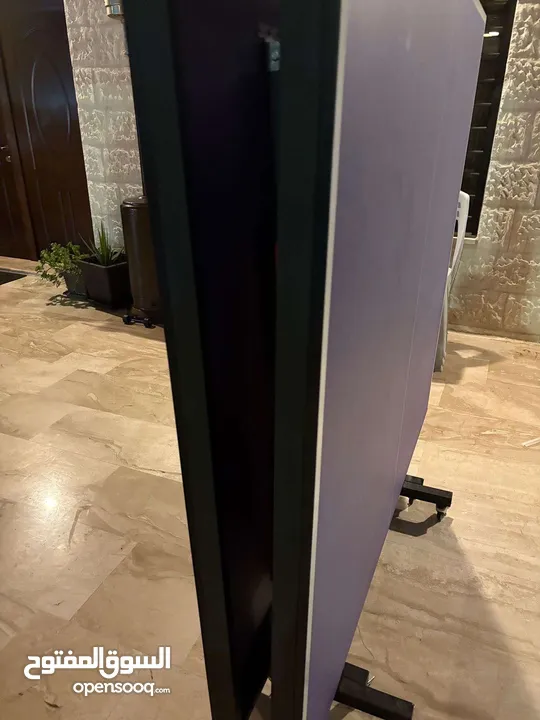 طاول تنس للبيع بحالة الوكالة