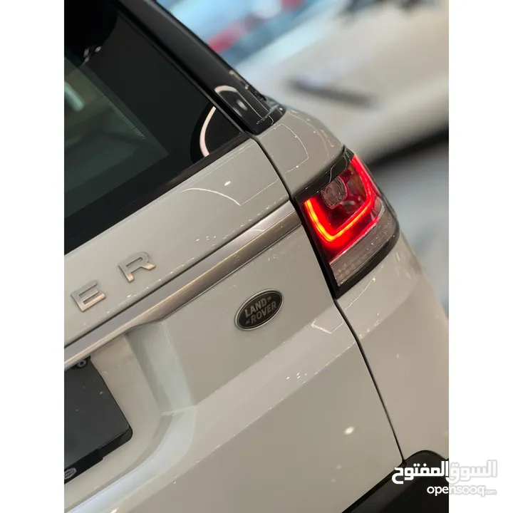 Range Rover *Sport*