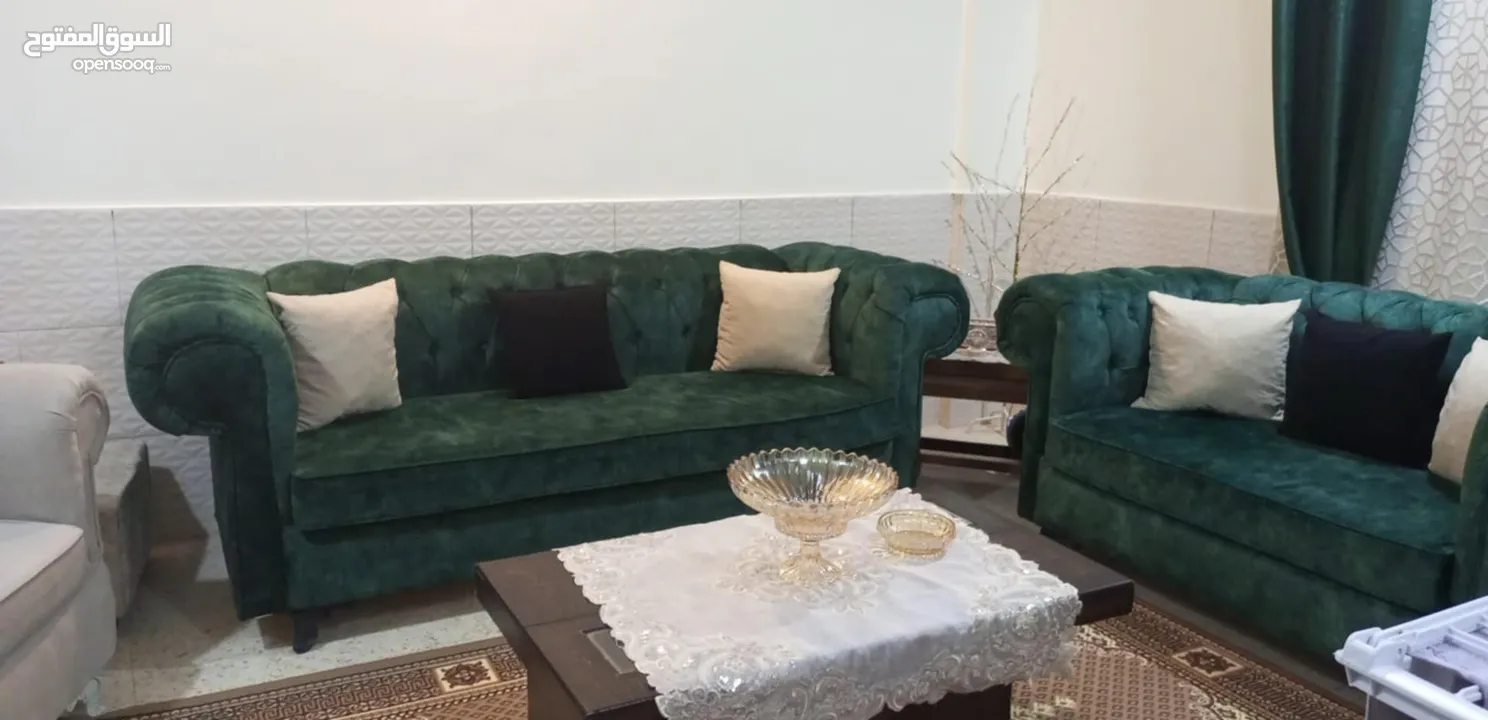 كنب للبيع شبه حديد استعمال بسيط جدا