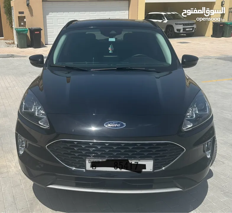 Ford Escape 2022 High Line Panorama, L2.0 only 17,000 KM mileage!