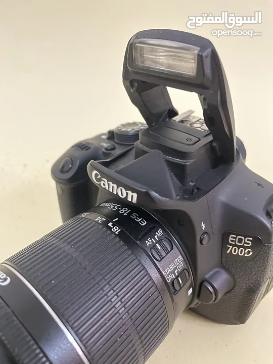 كاميرا كانون D700