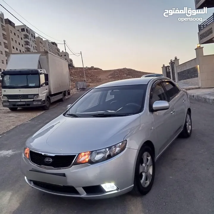 كيا فورتي 2009 للبيع