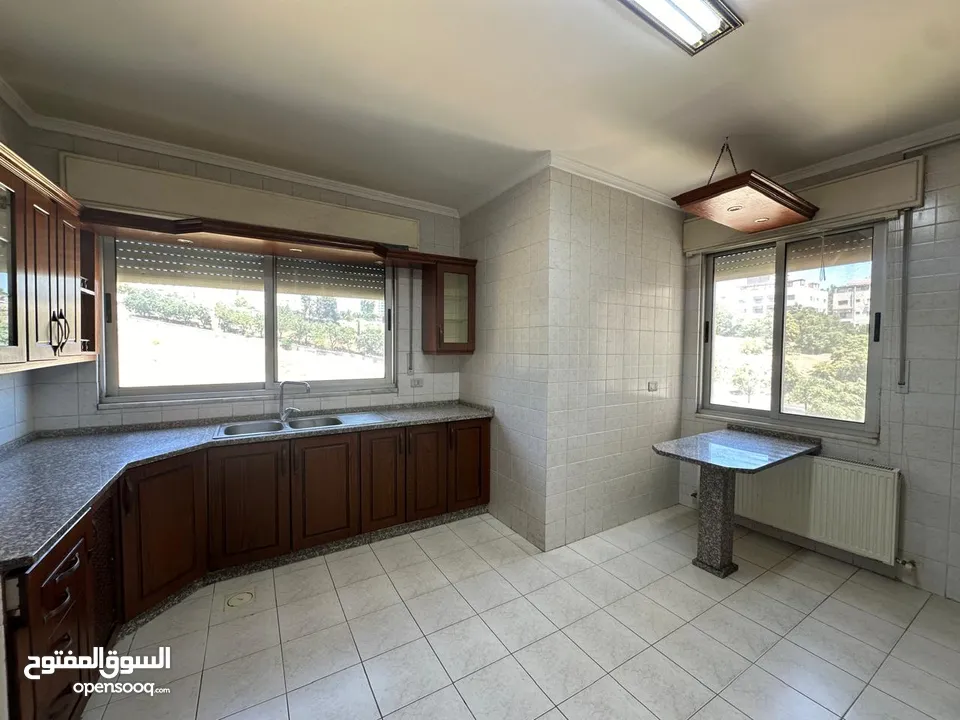 شقة غير مفروشة للايجار في عبدون  ( Property ID : 40540 )