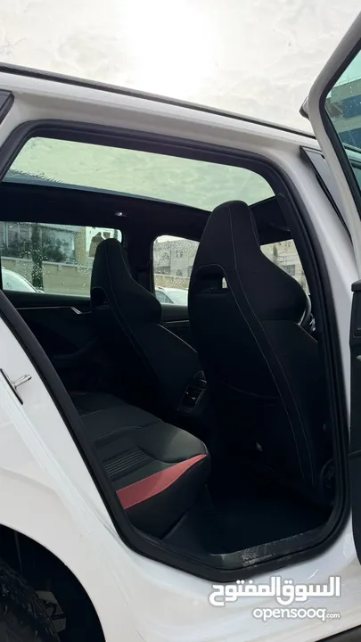 سكودا كاميك monte carlo ترخيص 2020 محرك 1000 بنزين جير أوتوماتيك 115 حصان