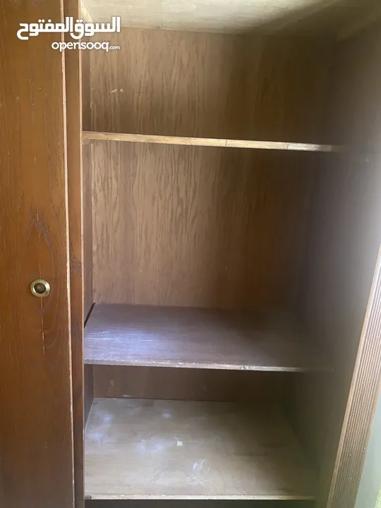 اغراض متنوعة للبيع