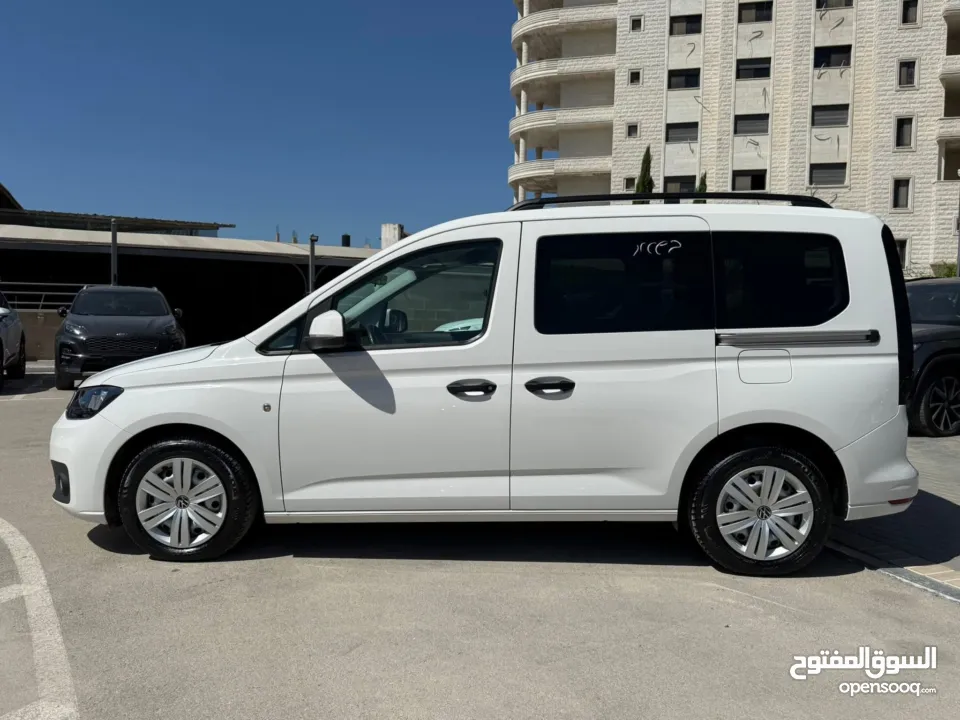 فولكس فاجن كادي ترخيص 2023 ماتور 2000 ديزل/ جير عادي