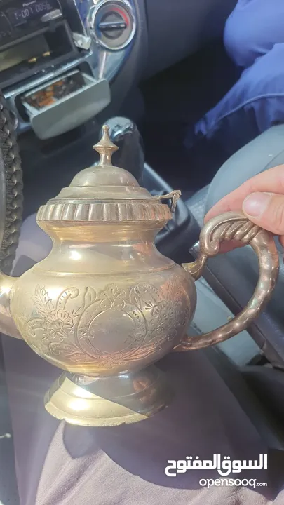 نشتري جميع انواع الحديد خرده بويلرات رديترات تدفئه تنكات شبابيك ابواب المنيوم مكيفات خربانه اجهزه