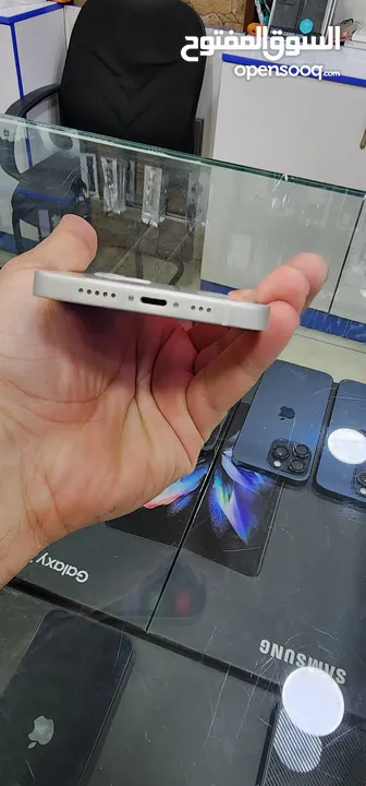 iPhone 12 128 GB بحالة ممتازة جدا بسعر مناسب