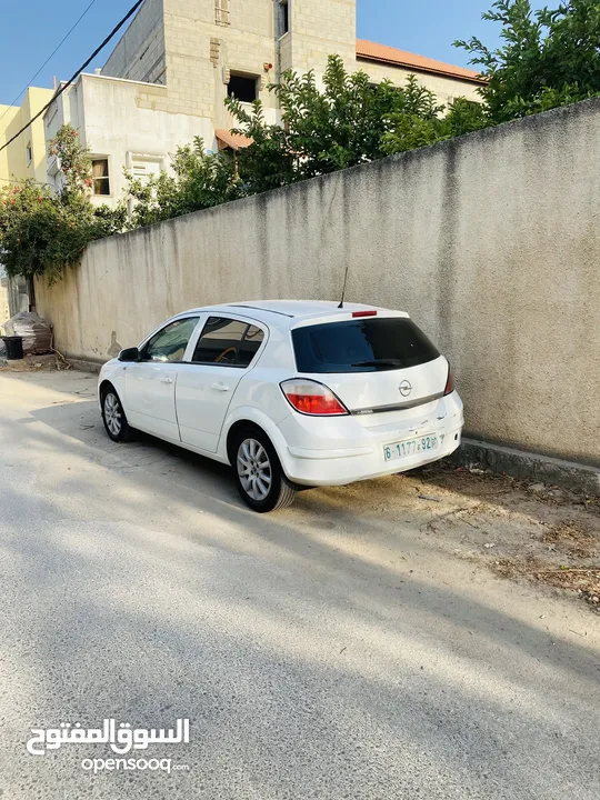 اوبل استرا  مطور 1600 جير عادي اصل برايفت السياره مطور وجير وفحص شركه
