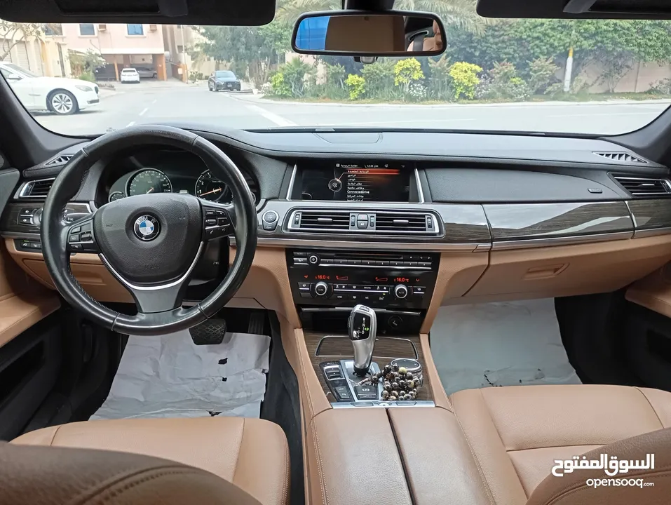 للبيع    bmw 740 i