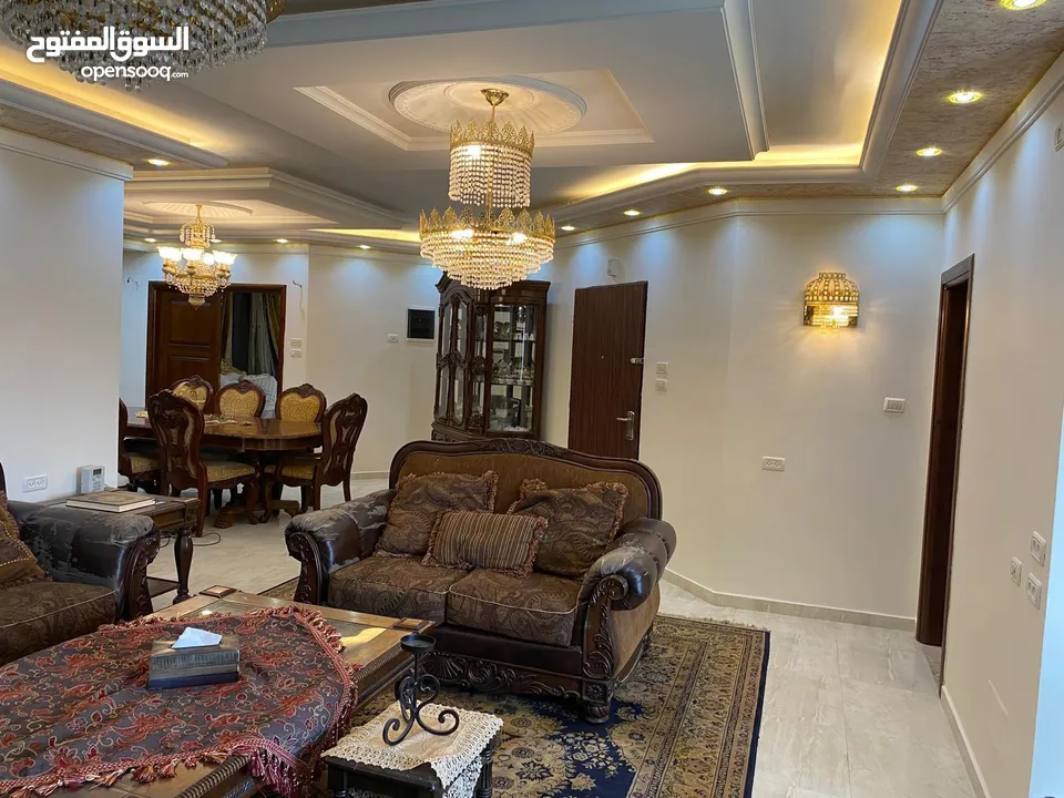روف للبيع في الطيره قرب دوار نبيل عمرو