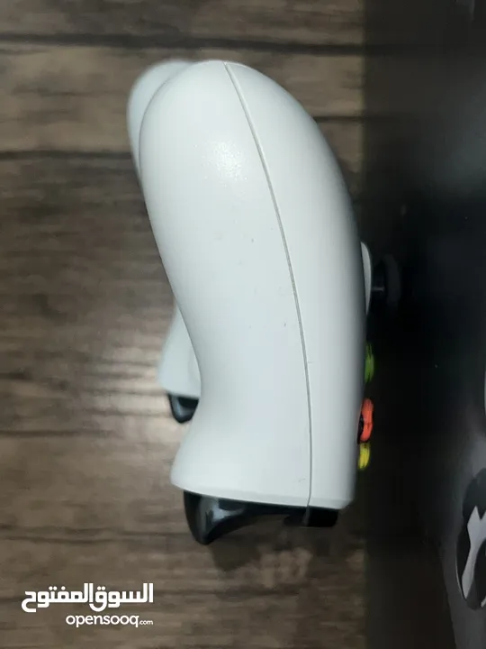 جهاز Xbox One X بحالة الجديد مع كرتونته