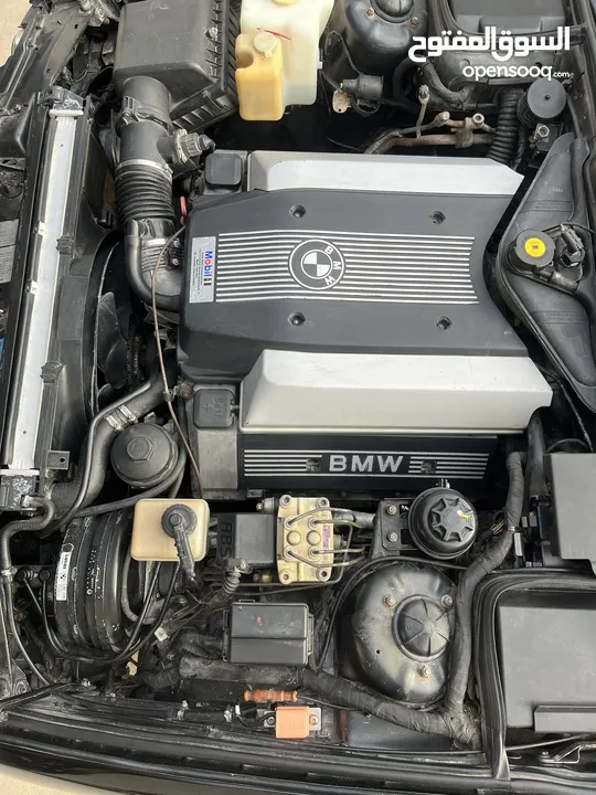 BMW544 1993
