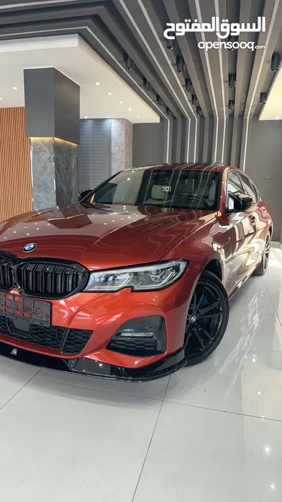 BMW330e فل
