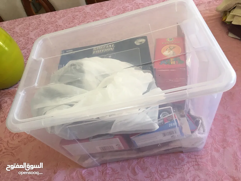 سيارات ألعاب صغيرة وكبيرة ومعدنية للهواة للبيع كمجموعة كاملة أو مفرق لكن السعر بيختلف كثير...