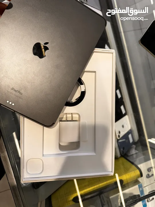 IPAD PRO M4 مستعمل  Wi-Fi +cellular