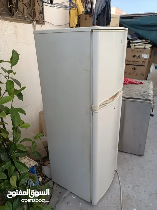 SHARP Fridge 250L