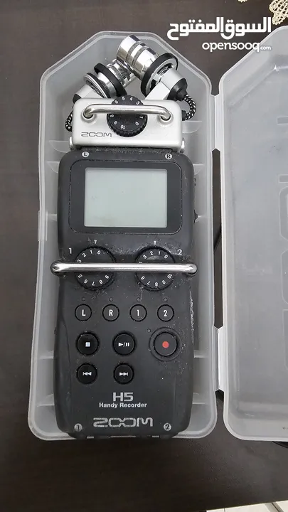 عدة تصوير فيديو مستعملة بحالة ممتازة و بسعر مغري