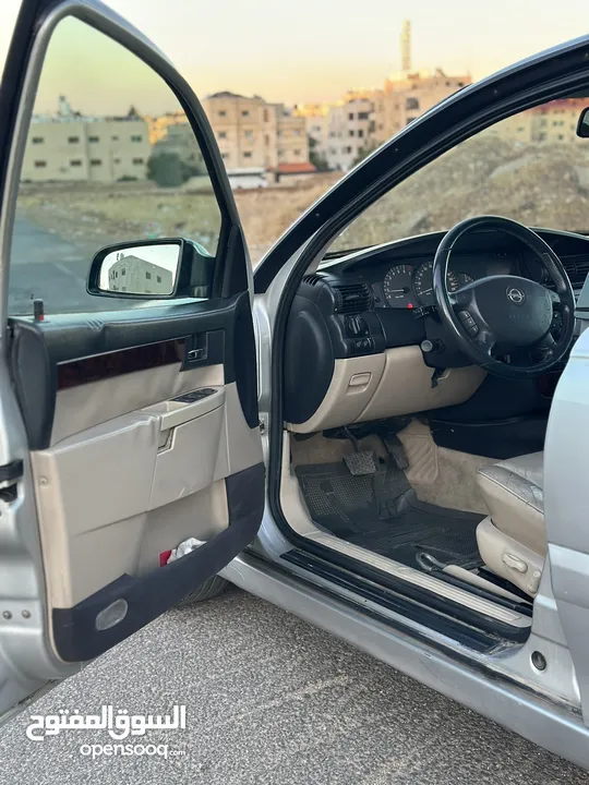 أوبيل أوميجا 2003 للبيع